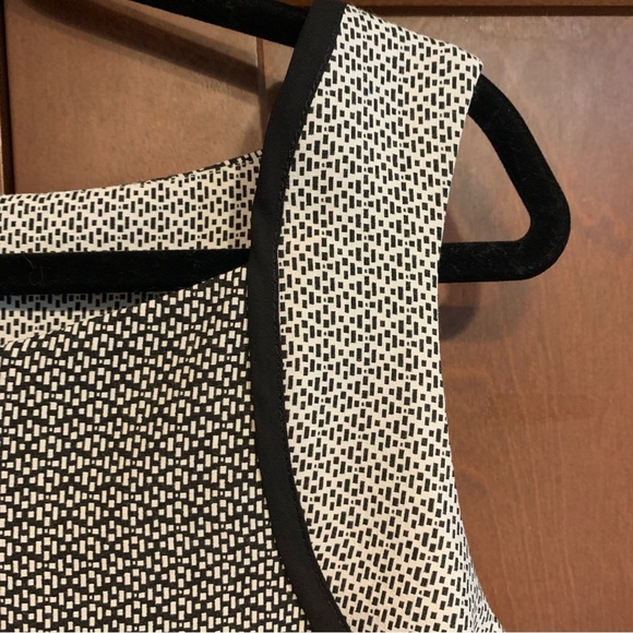 SALE!! Back zip Alix dress Montreal designer NWT.     7 - Picture 13 of 17